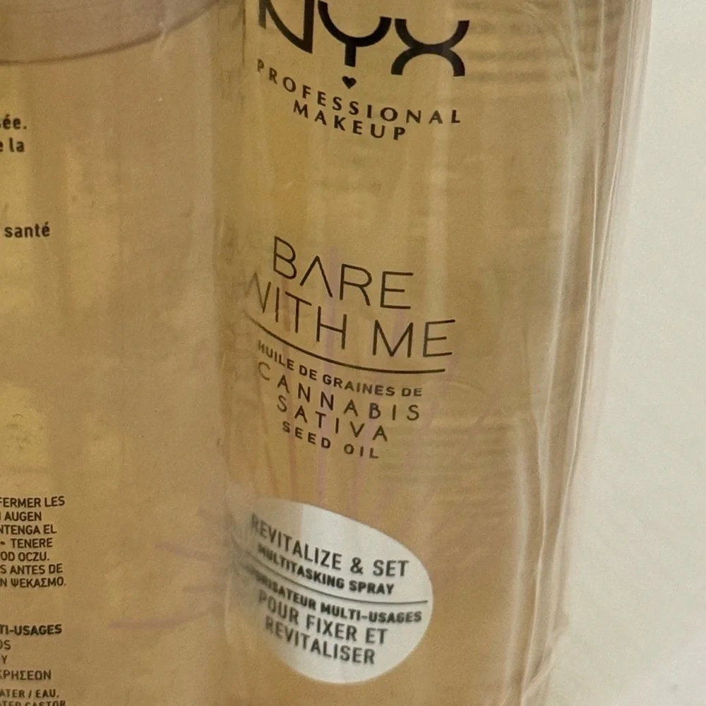 NYX - Bare with me spray